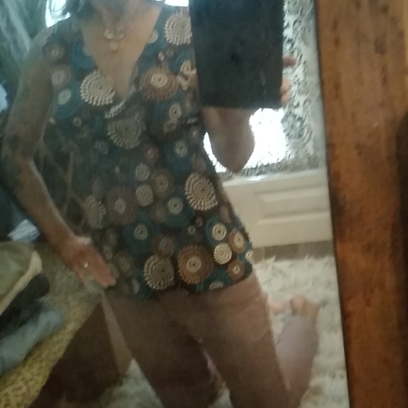 2 for$20/Blouse - Picture 3 of 5